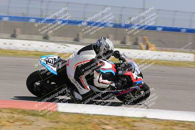 media/Mar-19-2022-Fastrack Riders (Sat) [[4e7522d738]]/Level 5 Race/Turn 9 Inside/